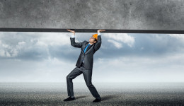 跨境卖家被诉侵权，商品下架店铺被封如何应对？