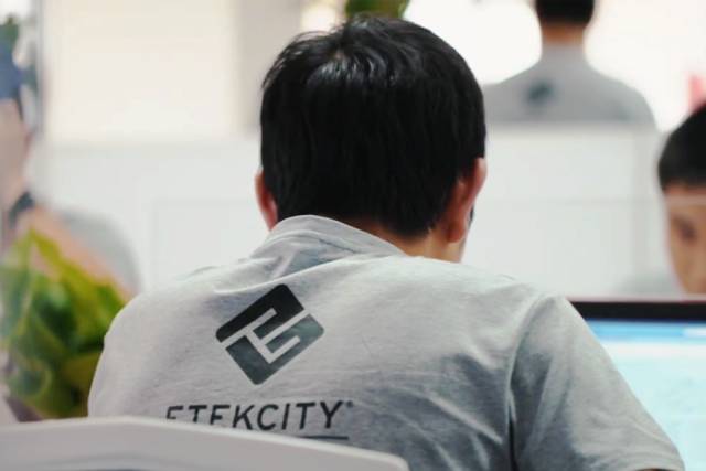 亚马逊成功卖家丨从地下室走向全球市场，5年拿下国际大奖