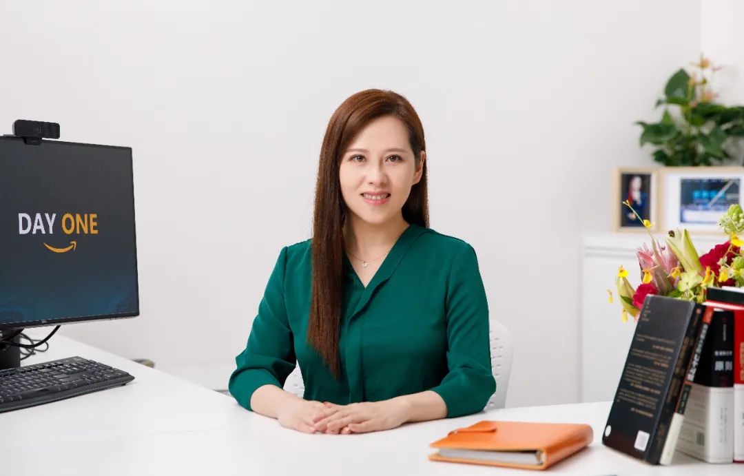 边优雅从容，边砥砺前行 | 致每一位坚守职场的女性工作者