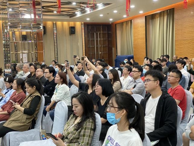 造明公社携手雨果跨境走入中山产业带选品分析会圆满落幕！