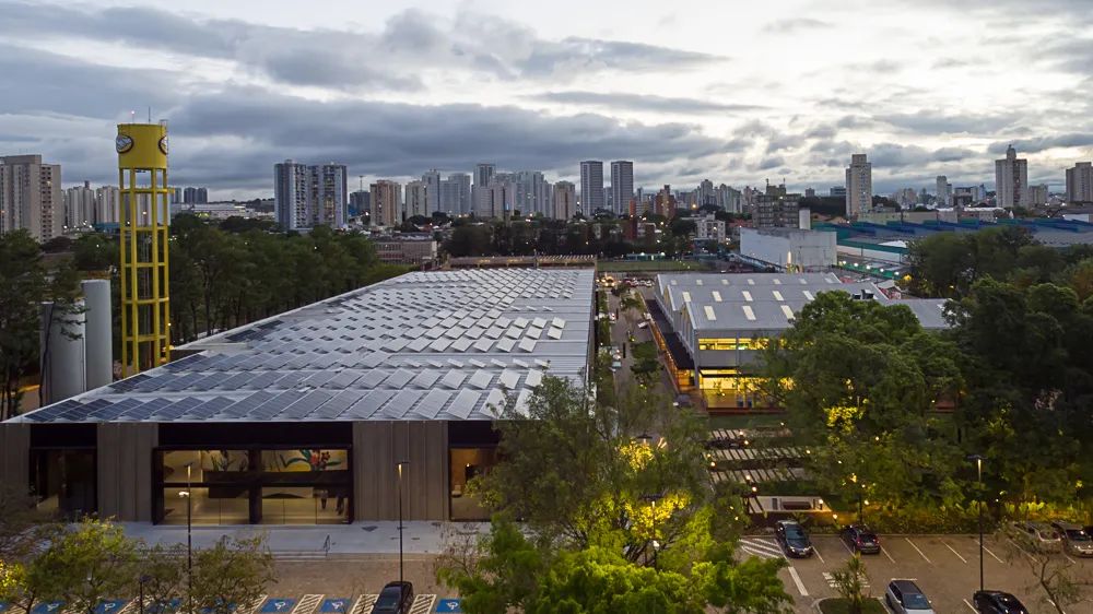 美客多是拉美最「黄」公司？不，我们其实很绿！