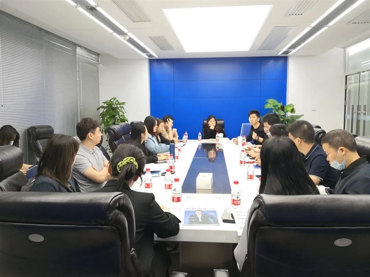 在亚马逊官方组织下，美鸥跨境与湖南省跨境电子商务协会在长沙进行深度座谈！