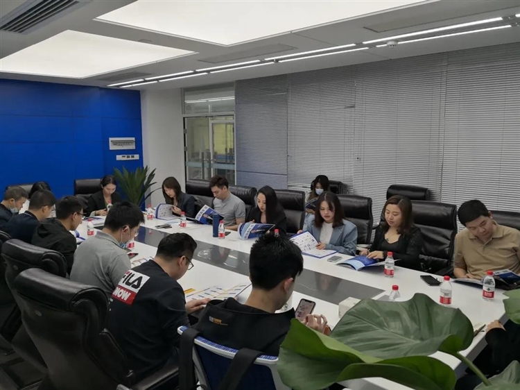 在亚马逊官方组织下，美鸥跨境与湖南省跨境电子商务协会在长沙进行深度座谈！