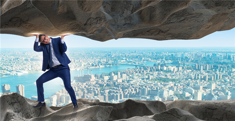 距10亿还差2,626万元，有棵树未实现承诺业绩？