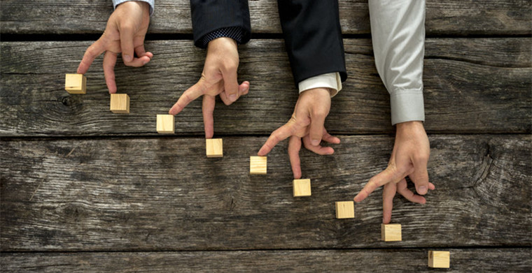 迪拜降低跨境购物免税额度，鼓励消费者在本地电商平台购物