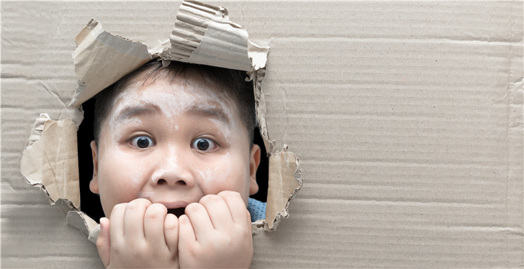 “我受伤了”“什么伤？”“跨境电伤”