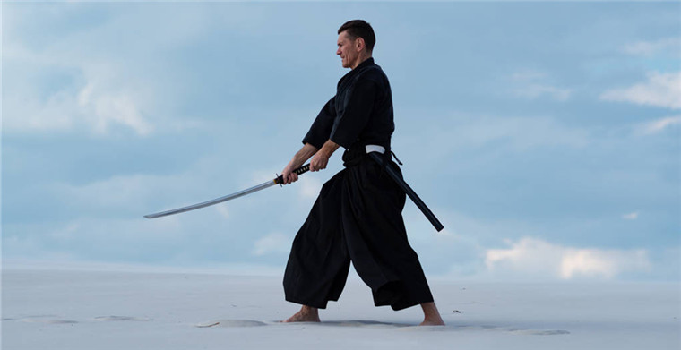 从"锦鲤纹身”到“产品情绪价值”的思考