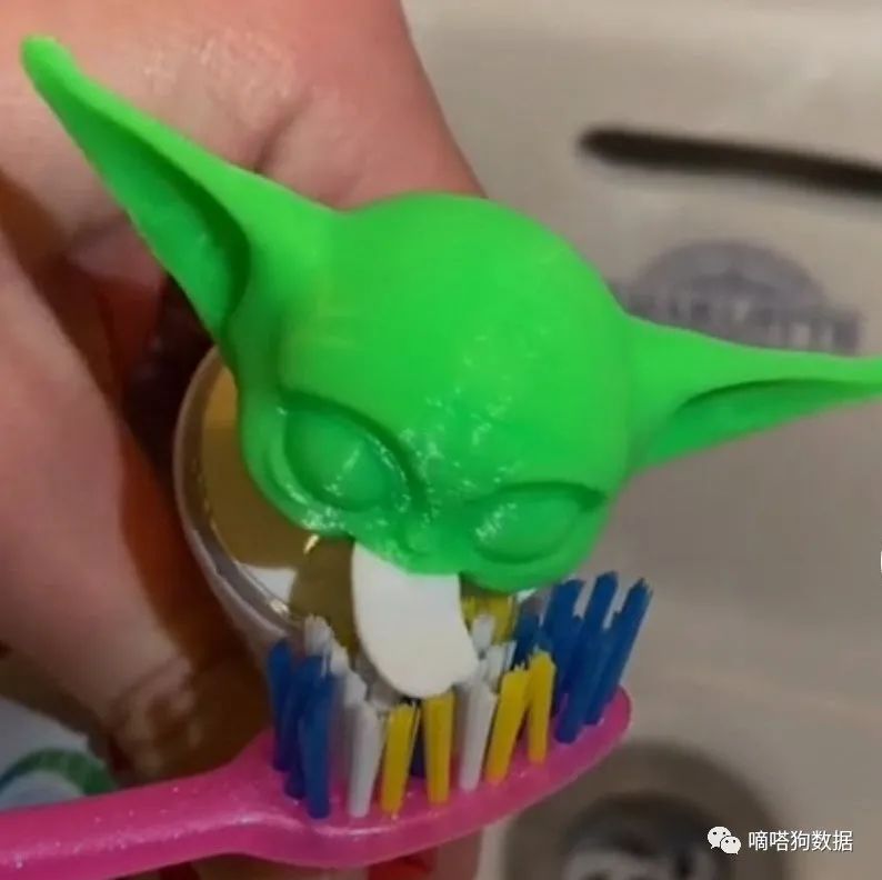 老外真会玩！最新TikTok爆款好物让“挤牙膏”也能玩出新花样？